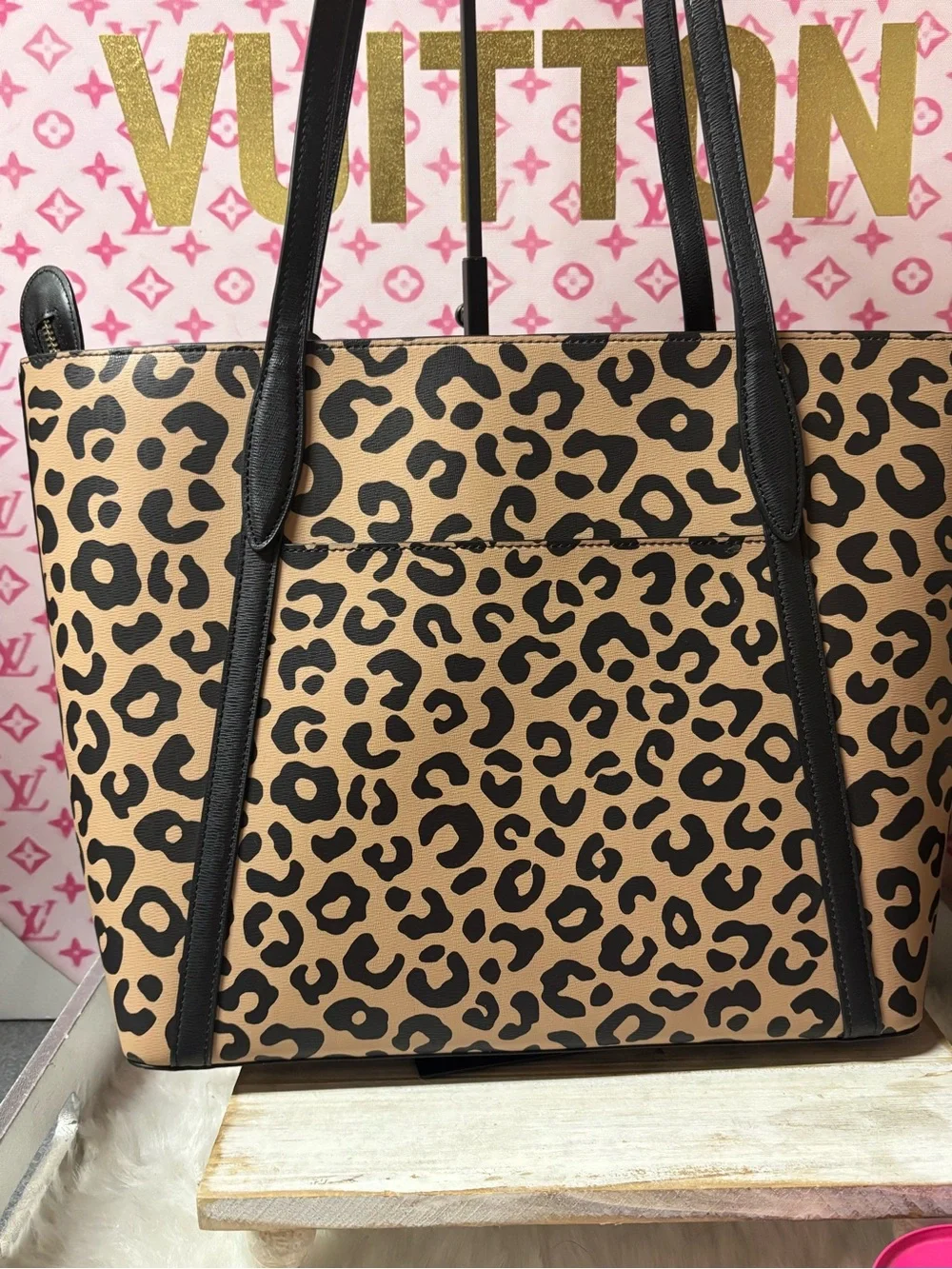 Kate Spade New York Cara Graphic Leopard Large Tote Bundle